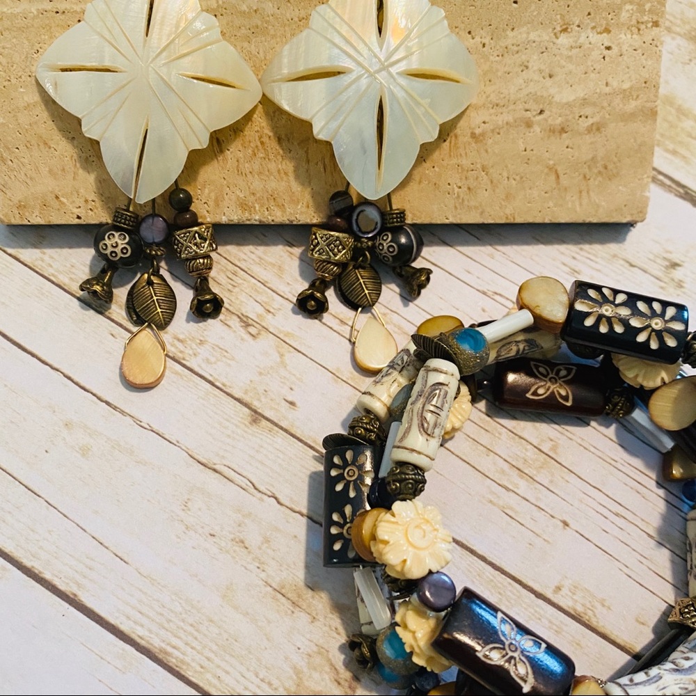 Boho Hippie Memory Wire Bracelet & Earring Set